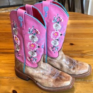 Macie Bean Honey Bunch Boots, Girl’s Size 3